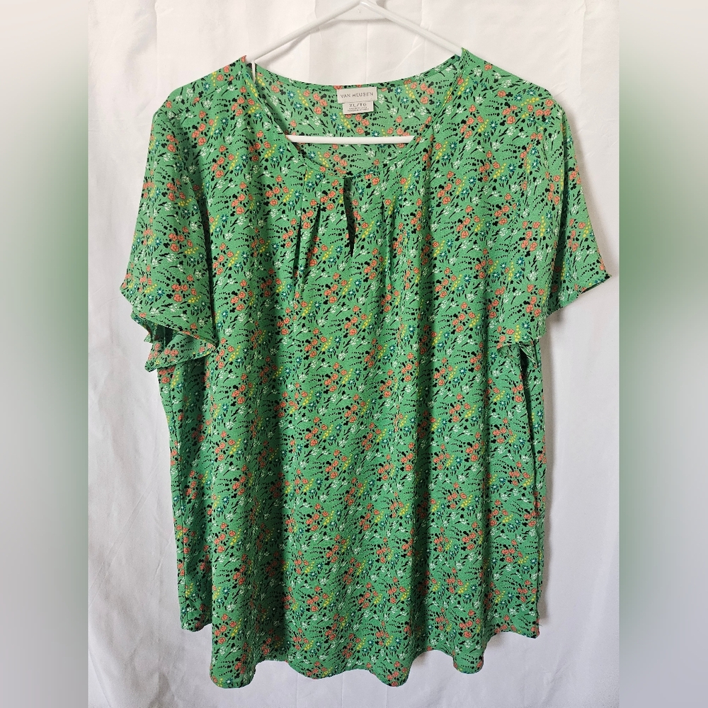 Floral Green Top